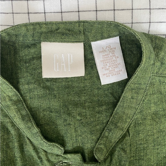 Vintage GAP Cropped linen button up - Picture 5 of 5
